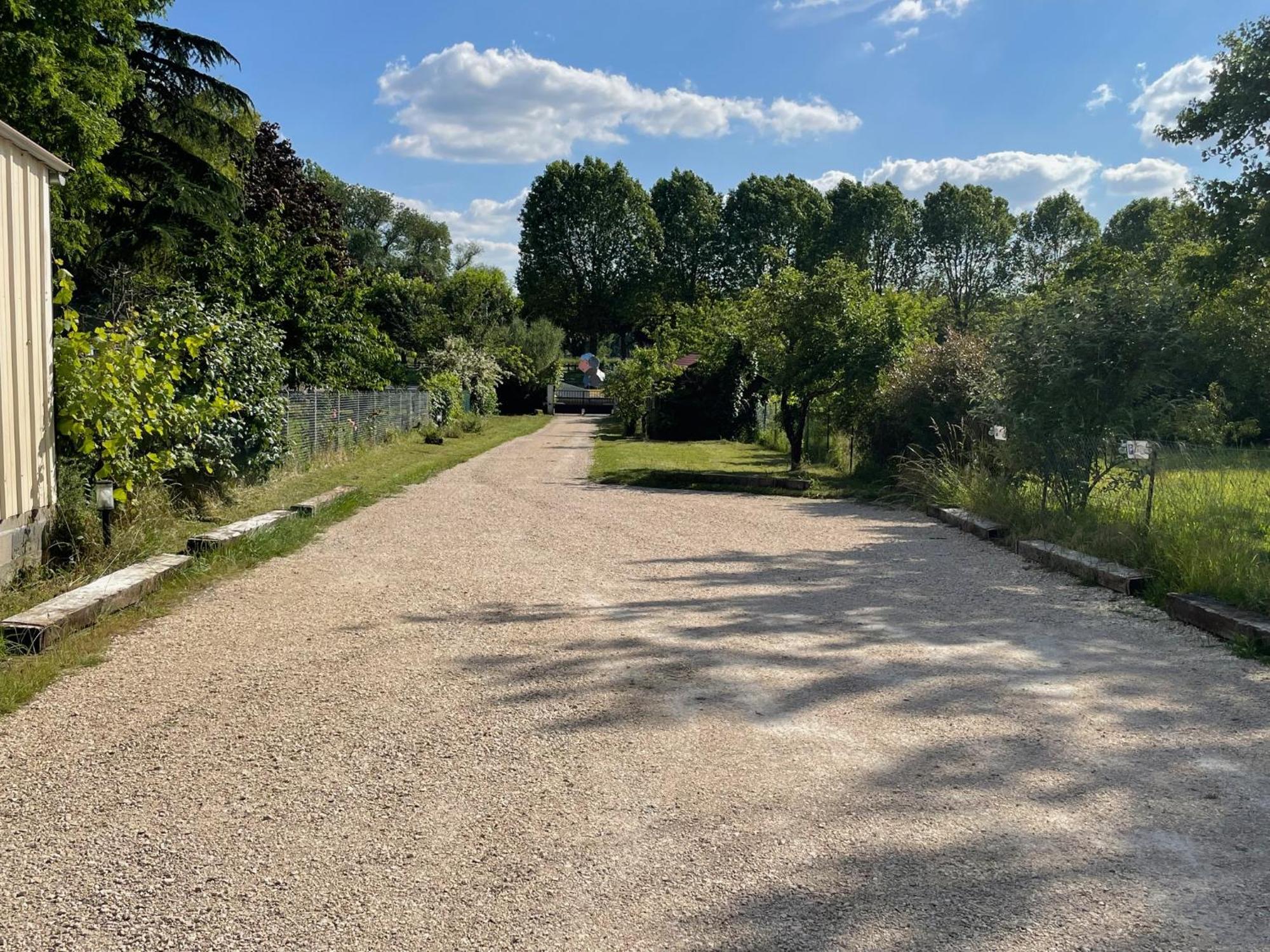 Le Faubourg Des Trois Provinces, Zoo De Beauval Apartment นอยเยส์-ซัวร์-แช ภายนอก รูปภาพ